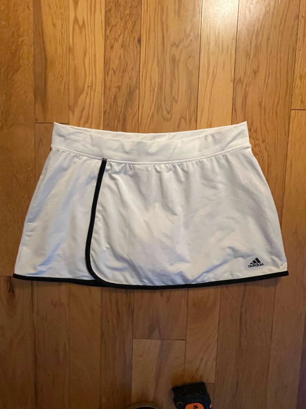 Adidas ClimaLite Tennis Pickleball Skort White Black Built-In Shorts - Picture 3 of 8